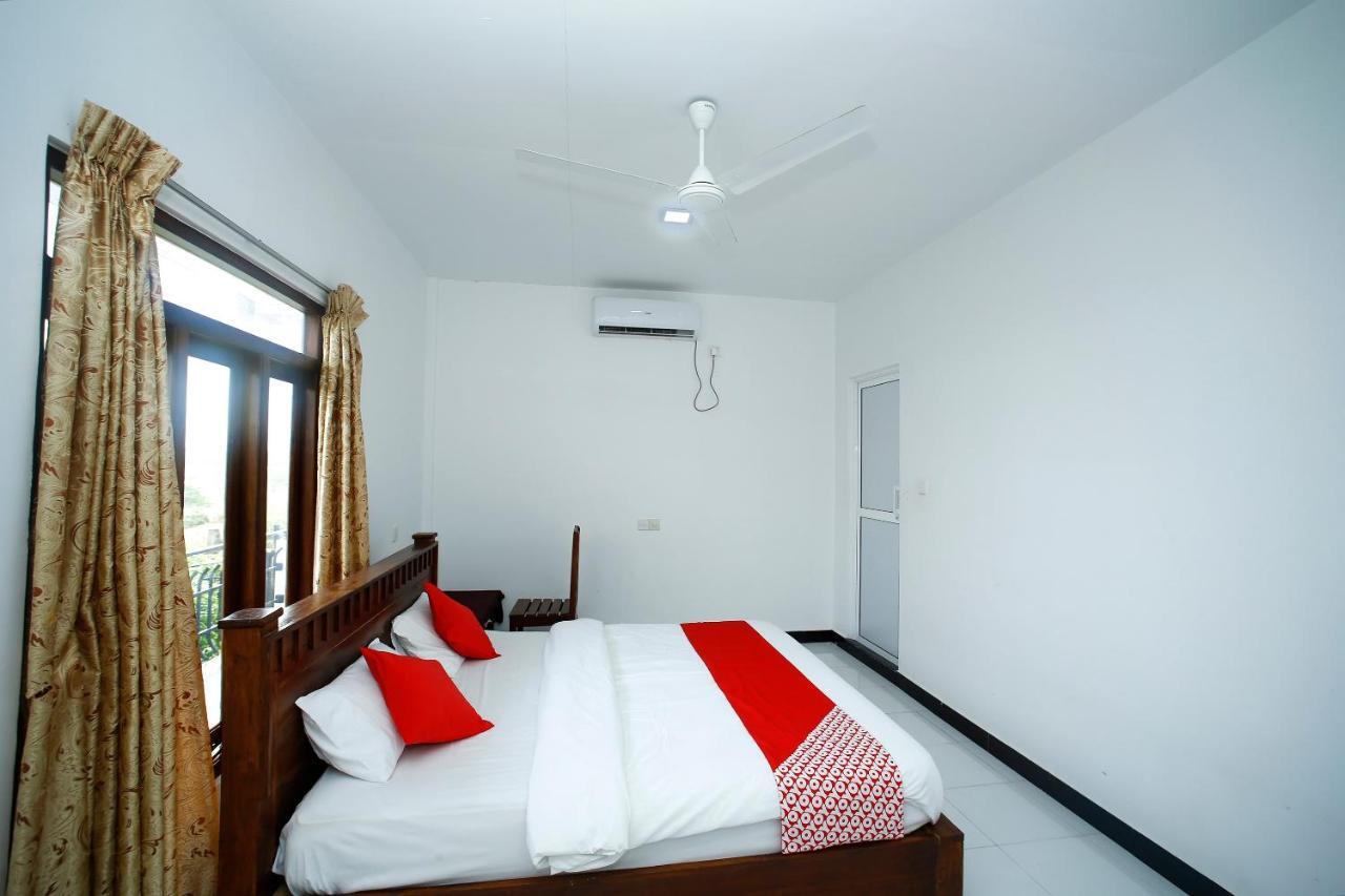 Sea Lagoon Beach Hotel Trincomalee Εξωτερικό φωτογραφία